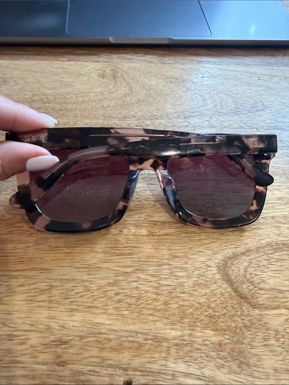 Diff Sunglasses - Picture 3 of 3